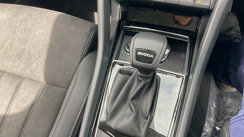 Skoda Karoq 1.5 TSI SE L Edition 5dr DSG Petrol Estate